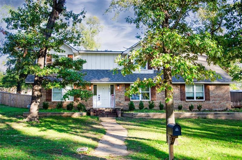 606 N Weldon, Frankston, TX 75763 for Sale