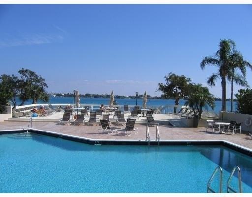 Condo For Sale In West Palm Beach, Florida