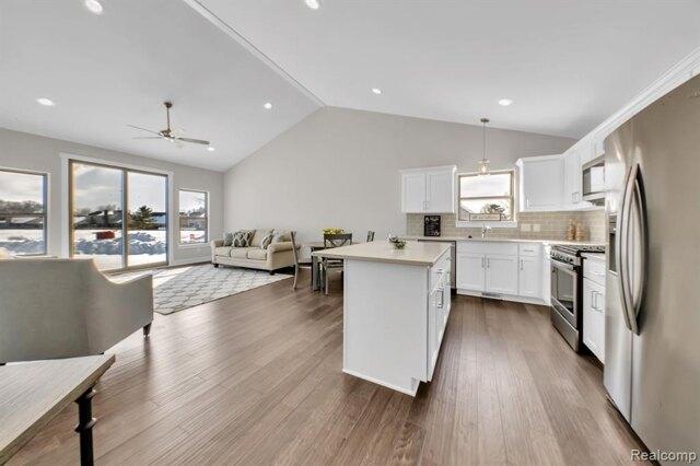 Condo For Sale In Chesterfield Township, Michigan