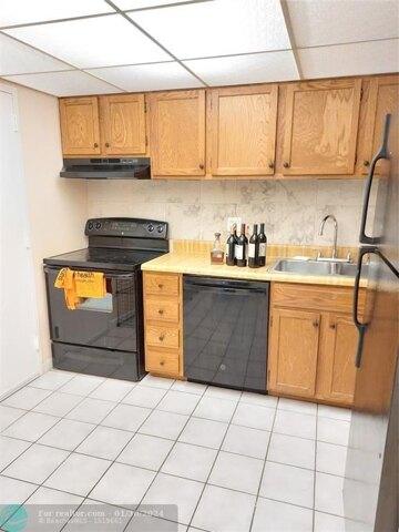 Condo For Sale In Lauderhill, Florida