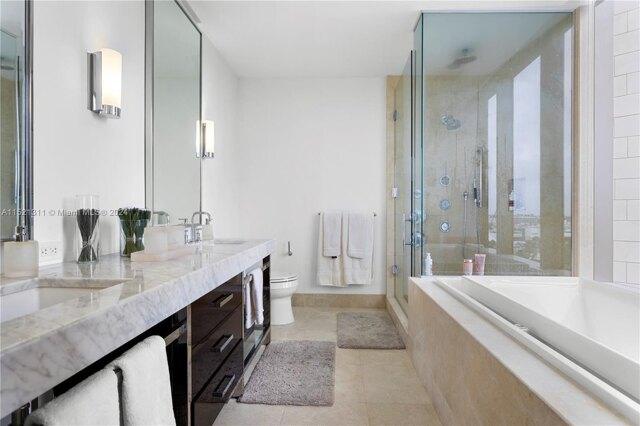 Condo For Sale In Bal Harbour, Florida
