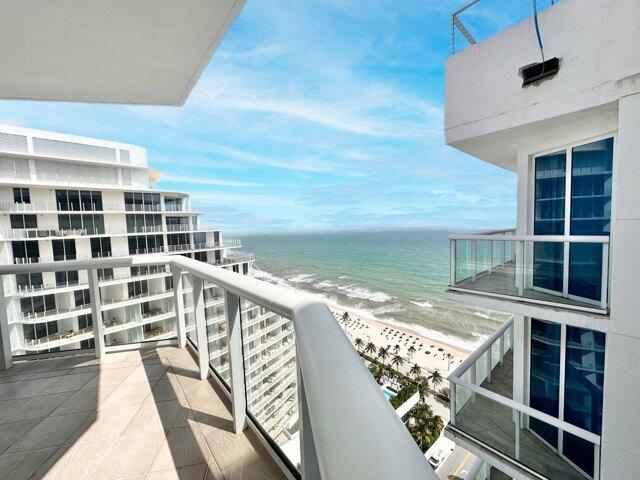 Condo For Sale In Fort Lauderdale, Florida