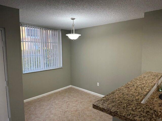 Condo For Sale In Lake Worth, Florida