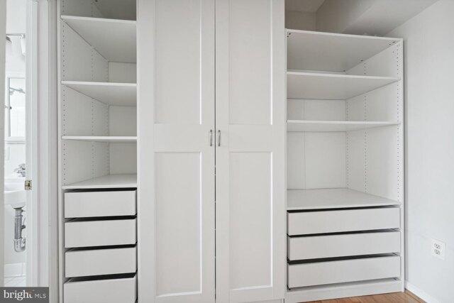 Condo For Sale In Washington, District Of Columbia