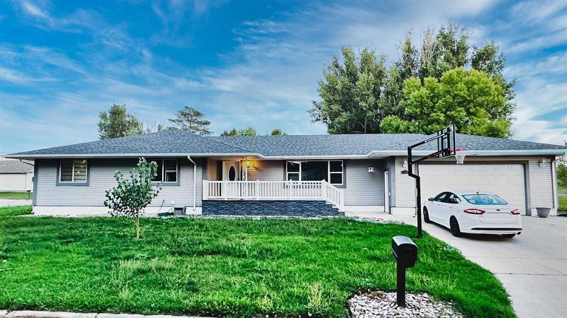 505 SW 22nd St. Minot, ND 58701  617348070 for Sale