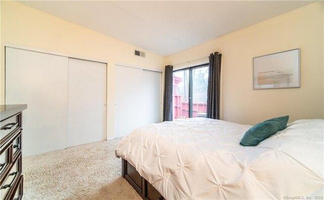 Condo For Sale In Newington, Connecticut