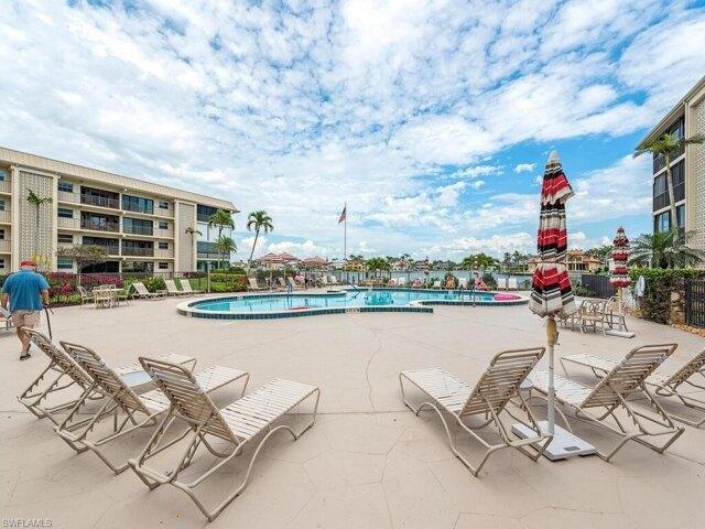 Condo For Sale In Naples, Florida