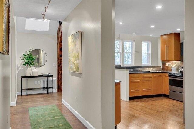 Condo For Sale In Newton, Massachusetts