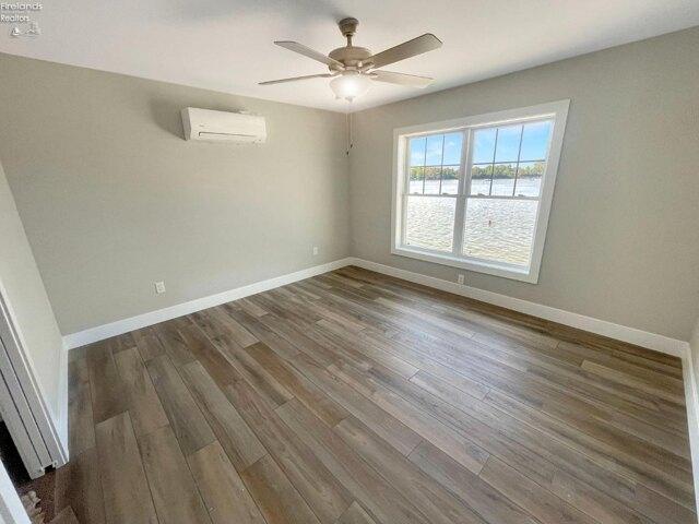 Condo For Sale In Port Clinton, Ohio