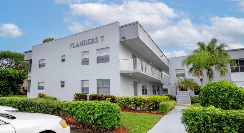 917 Flanders T, Delray Beach, FL 33484 - MLS RX-10943380 for Sale