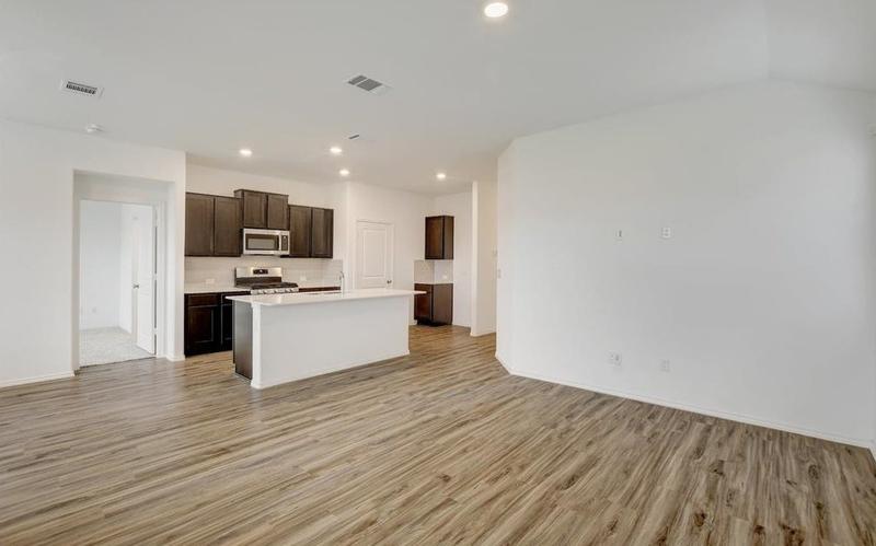 233 Escondido Cir, San Marcos, TX 78666 - MLS 6387311 for Rent