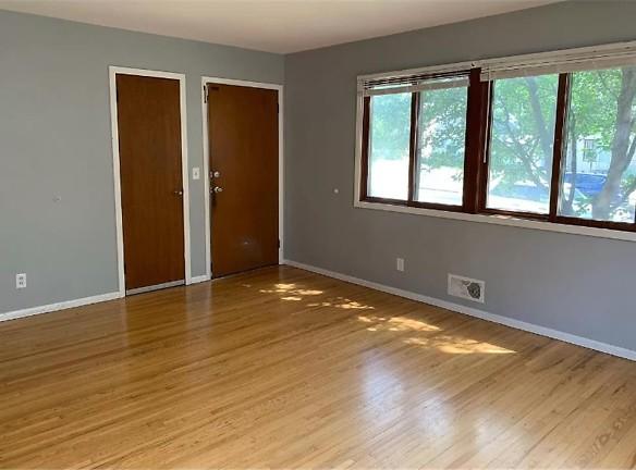 2226 NE Arthur St Minneapolis, MN 55418 - Home For Rent