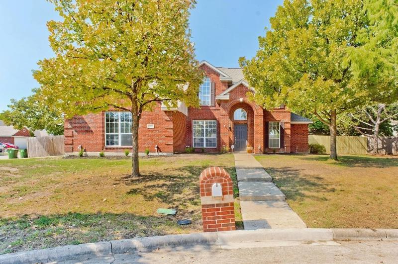5 Brittany Ct, Mansfield, TX 76063 - MLS 20500715 for Rent
