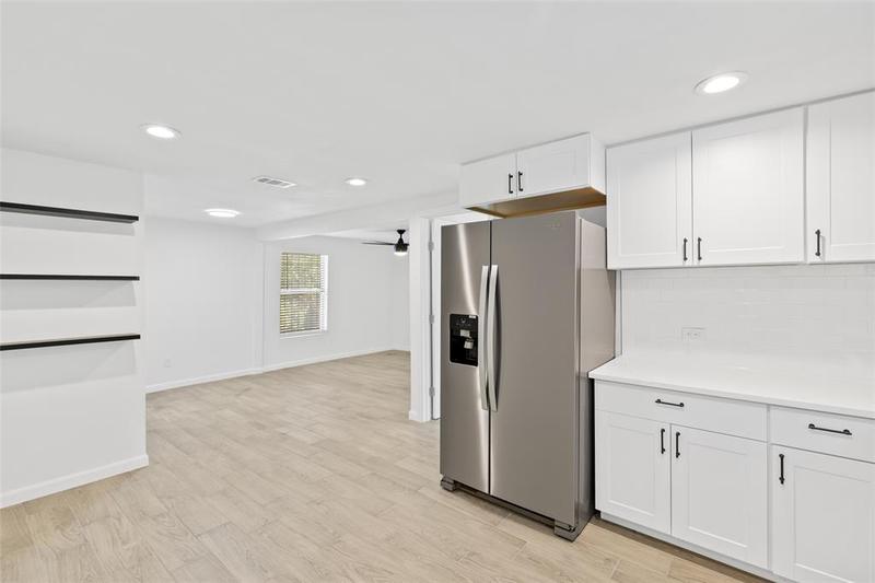 235 W Woodin Blvd, Dallas, TX 75224 for Rent