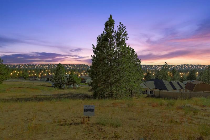60864 Westview Dr #56, Nine Mile Falls, WA 99026  MLS# 202324045 for Sale