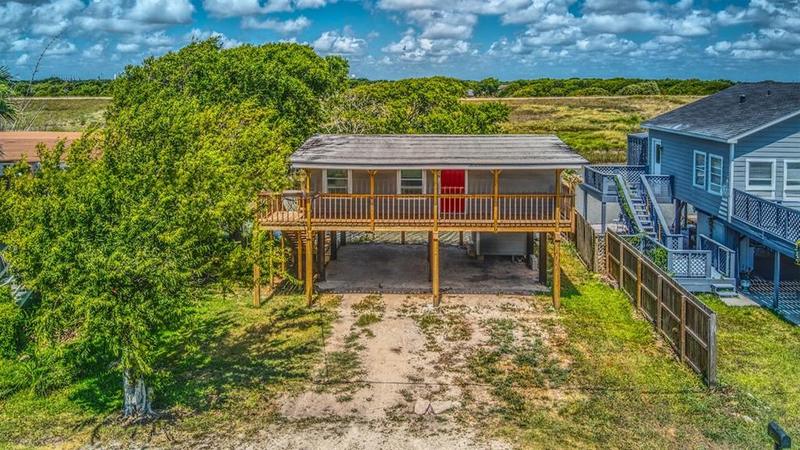 219 Leeward Way, FREEPORT, TX 77541 for Sale