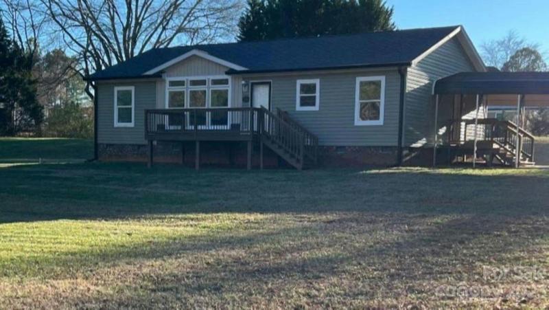 410 IMPERIAL LN, Dallas, NC 28034 Single Family Residence For Sale  MLS# 4096362