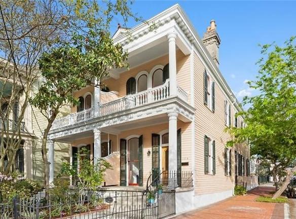1478 Camp St New Orleans, LA 70130 - Home For Rent