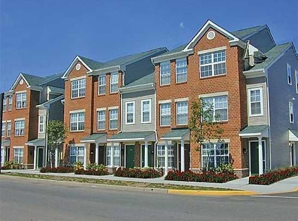 136 Pine St Elizabeth, NJ - Apartments For Rent