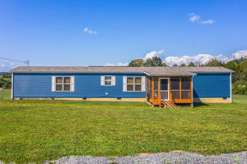596 ROBERTSON CREEK RD, Whitesburg, TN 37891 Single Family Residence For Sale  MLS# 9957118