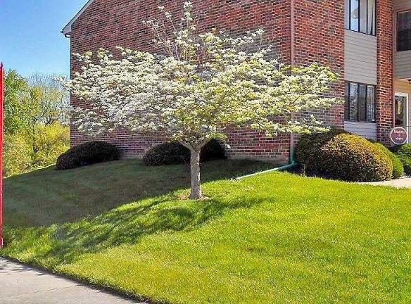 150 West Ave Woodstown, NJ - Apartments For Rent