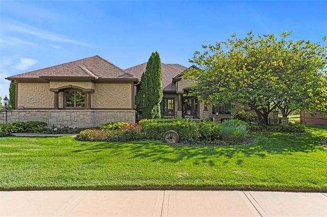 23985 St Andrews Court, Paola, KS 66071  605220689 for Sale