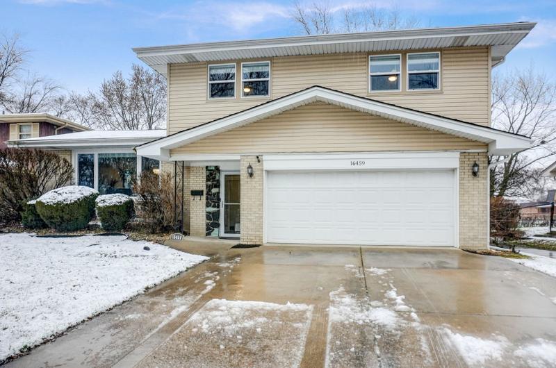 16459 Woodlawn E Ave, South Holland, IL 60473 - MLS 11949649 for Sale