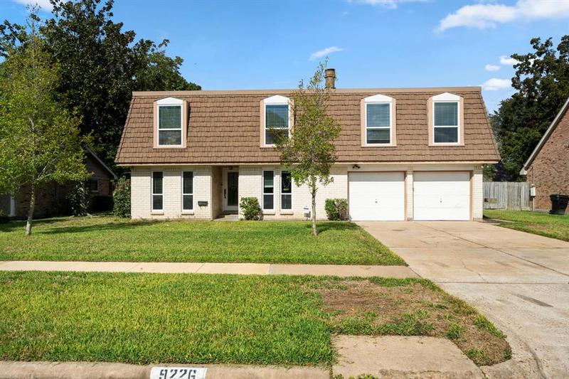 9226 Rockhurst Dr, Houston, TX 77080 for Sale