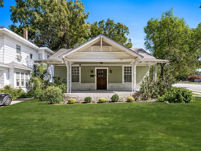 128 S Clinton Ave, Dallas, TX 75208 for Sale
