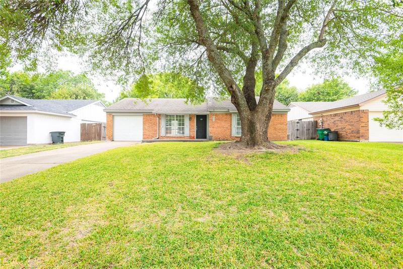 211 Mapleridge Dr, Rockwall, TX 75032 for Sale