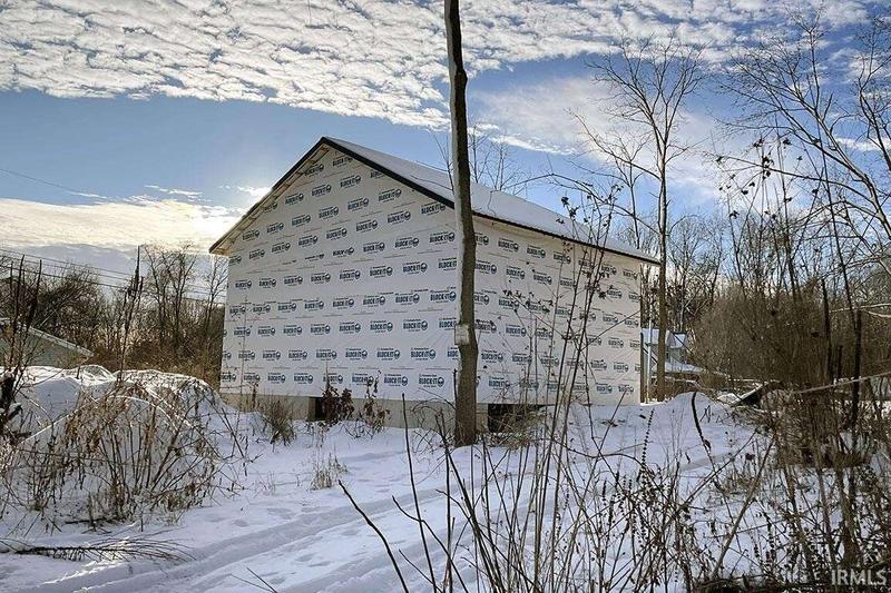 51561 E County Line Road, Middlebury, IN 46540  620779845 for Sale