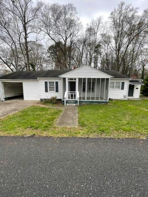 407 S GROVES ST, Dallas, NC 28034 Single Family Residence For Sale  MLS# 4003106