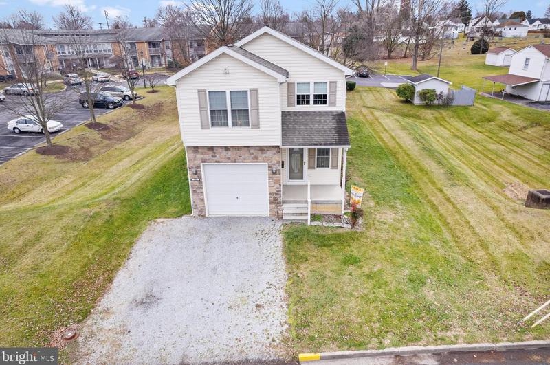 1001 N High St, Martinsburg, WV 25404 - MLS WVBE2025382 for Sale
