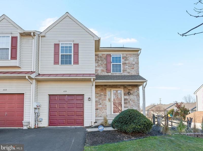 499 Berkshire Dr, Souderton, PA 18964 - MLS PAMC2091026 for Sale