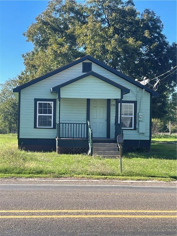 208 North Commerce Street, Bremond, TX 76629 for Sale