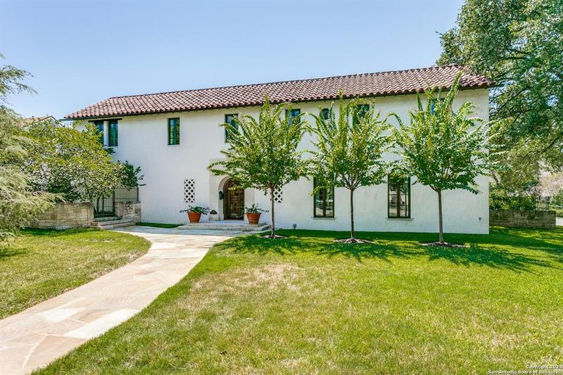 202 E MANDALAY DR, Olmos Park, TX 78212-1740 for Sale