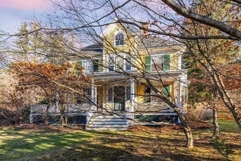 36 Foster St, Littleton, MA 01460  621107847 for Sale