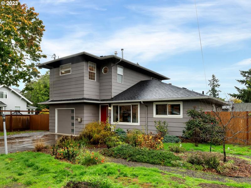 6740 SE 65TH AVE, Portland OR 97206 for Sale