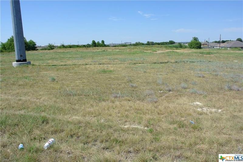 402 W Elms Road, Killeen, TX 76542 for Sale
