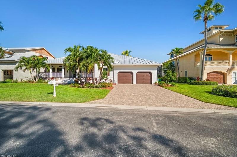227 Dolphin Cove Ct, Bonita Springs, FL 34134 - MLS 223028518 for Sale