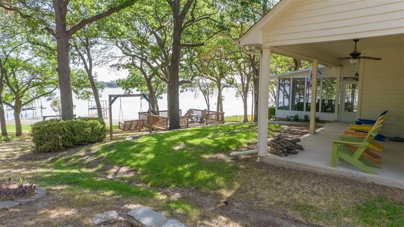 7338 Briar Rd, Azle, TX 76020 for Sale