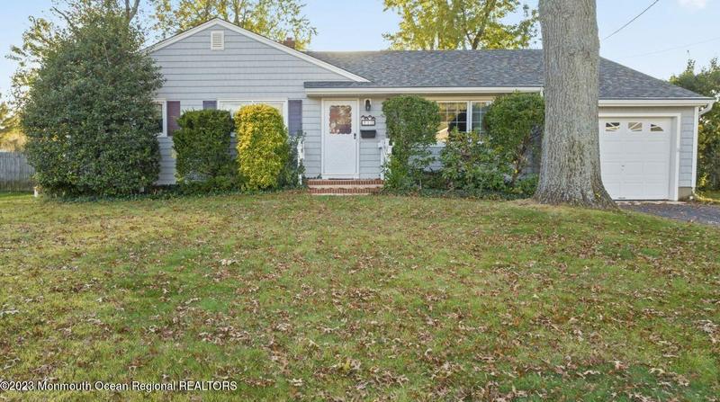 312 Winchester Dr, Brick, NJ 08724 - MLS 22331188 for Sale