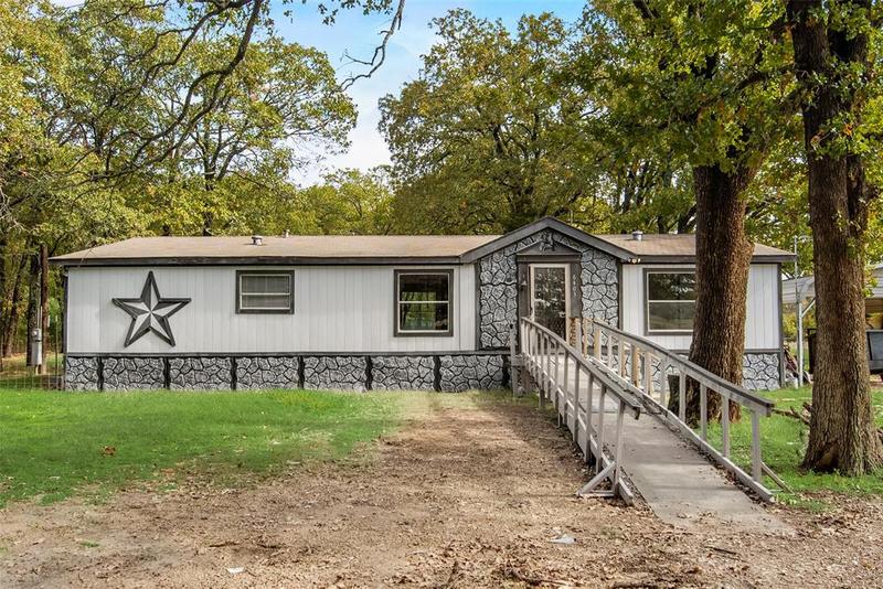 6403 Shady Acres Ln, Quinlan, TX 75474 for Sale