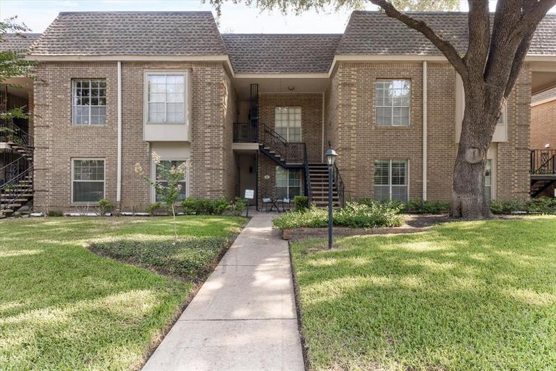 4424 Harlanwood Dr #102, Fort Worth, TX 76109 for Sale