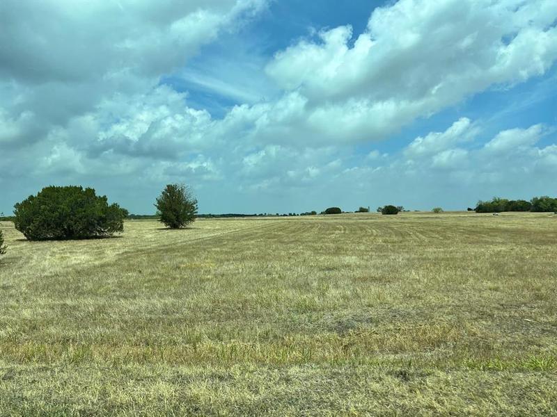 6516 Berkshire Dr, Cleburne, TX 76033 for Sale