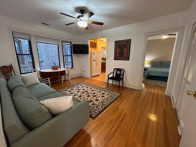 Rogers Park Spacious Vintage Three Bedroom Apartment  6642 N Newgard Ave #3 for Sale