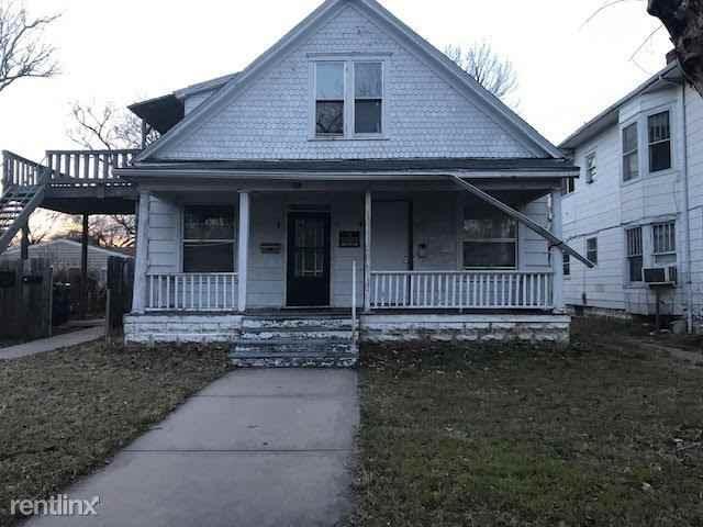 Unit 1  941 941 S. Main St. 1 for Sale