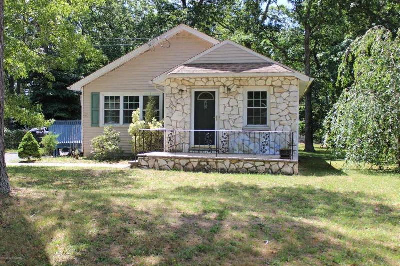 Ranch, Single Family - Toms River, NJ  Swain Ave for Sale