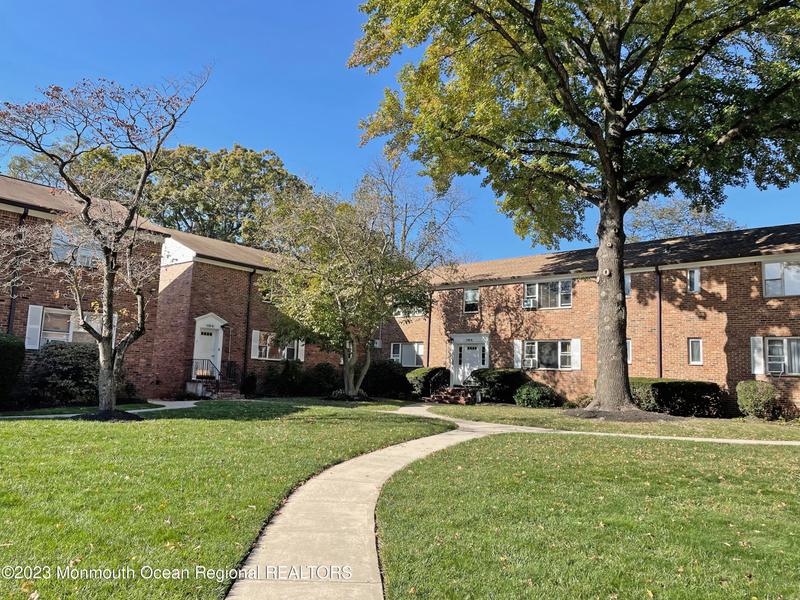 132 South Street, Unit 4A, Red Bank, NJ 07701 for Sale