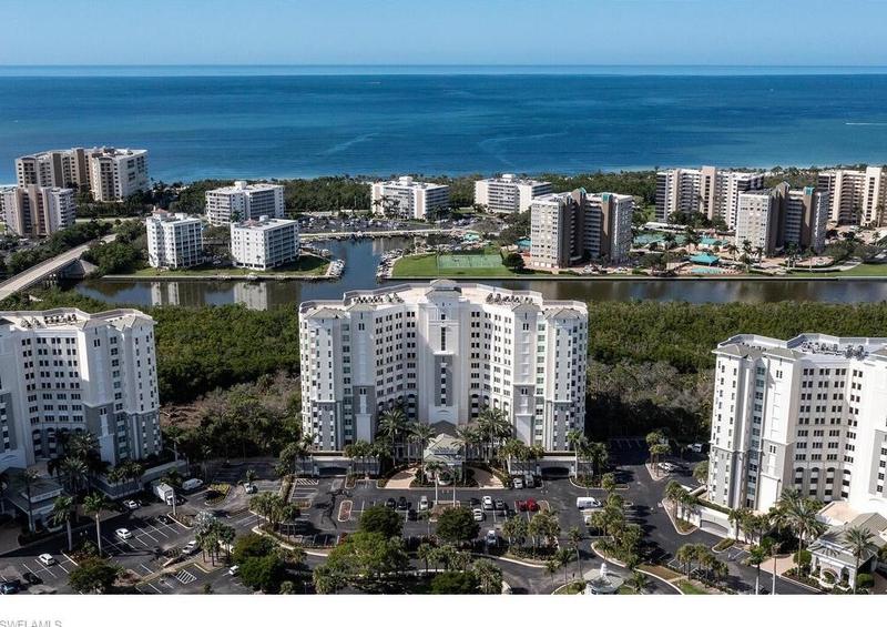315 Dunes Blvd #607, Naples, FL 34110 - MLS 223082738 for Sale